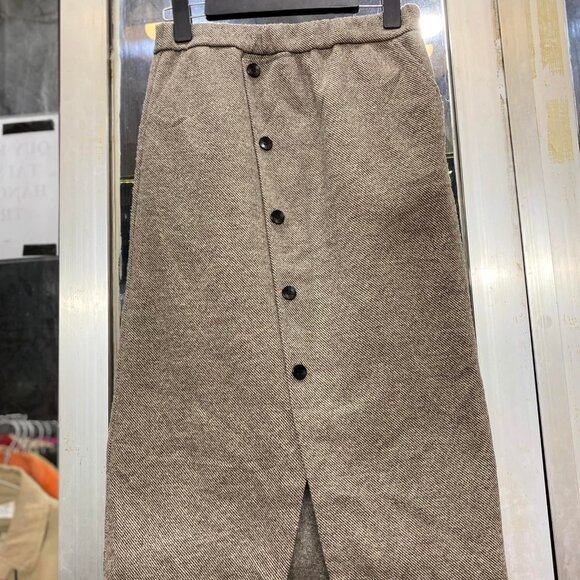 Unbranded Dresses & Skirts - Elegant Long Evening Dress with Side Slit